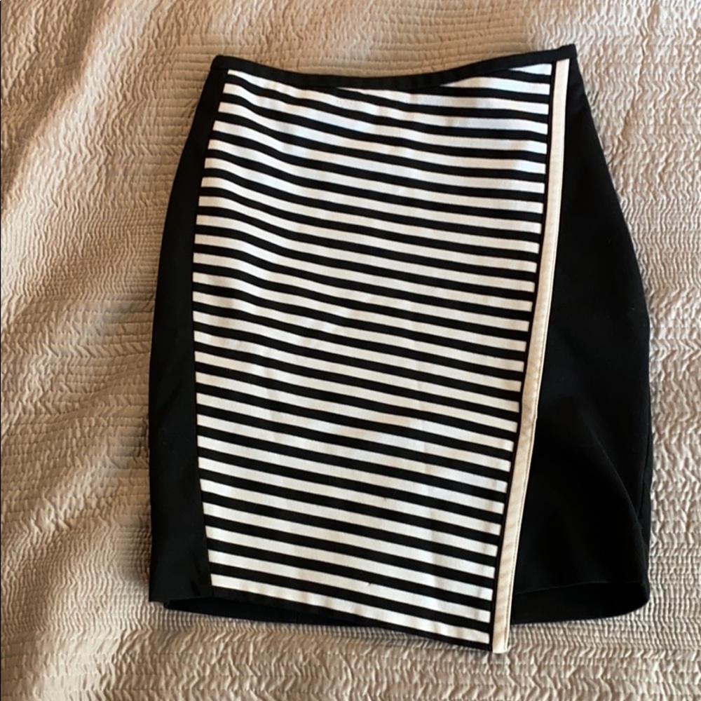 White House black market skirt